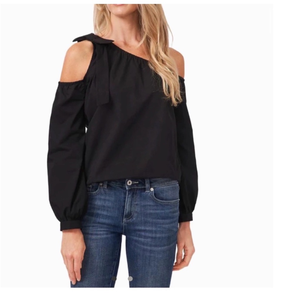 CeCe Black Off-Shoulder Blouse